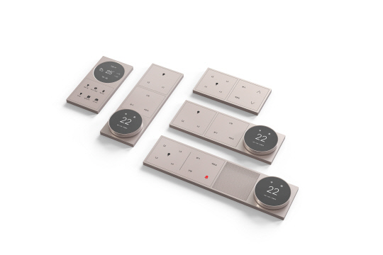 '2024 굿 디자인 어워드'에서 브론즈상을 수상한 조명·난방 제어장치인 'TDS 기전 마감기구 디자인'. [롯데건설 제공]